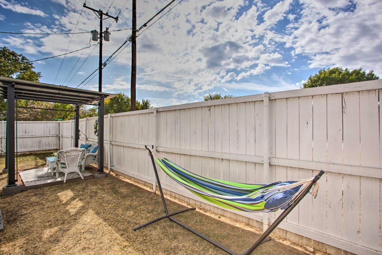 Pet-Friendly Lake Dallas Home Near Lewisville Lake Exteriér fotografie