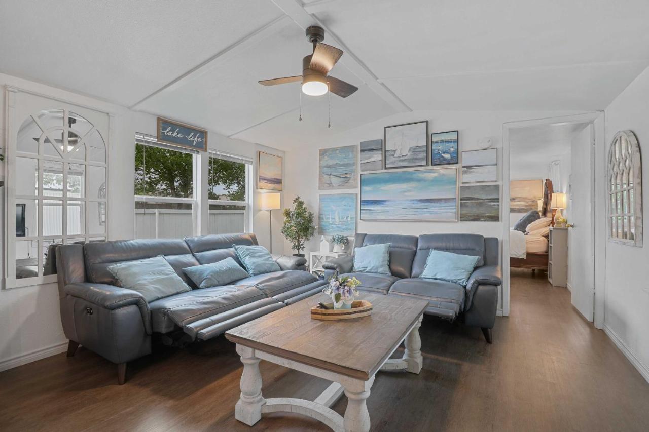 Pet-Friendly Lake Dallas Home Near Lewisville Lake Exteriér fotografie
