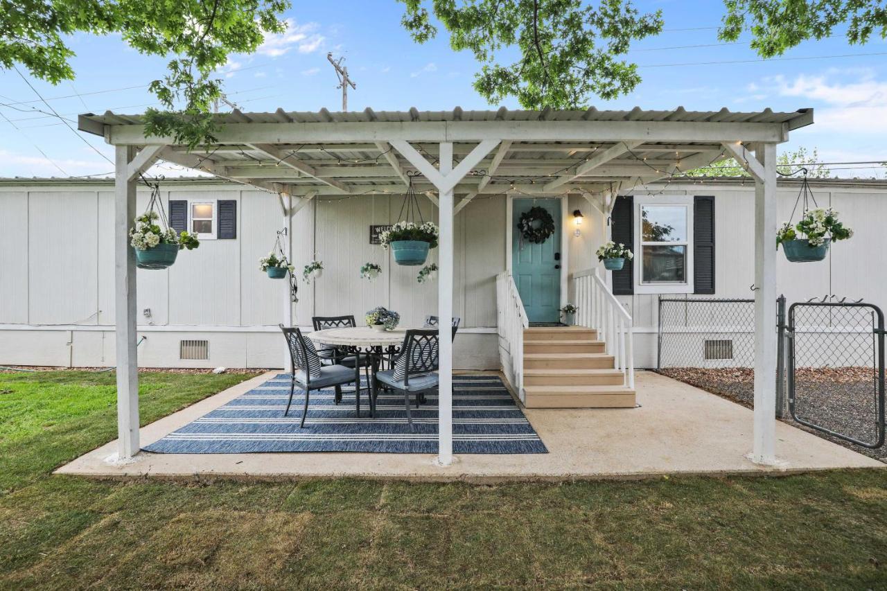 Pet-Friendly Lake Dallas Home Near Lewisville Lake Exteriér fotografie