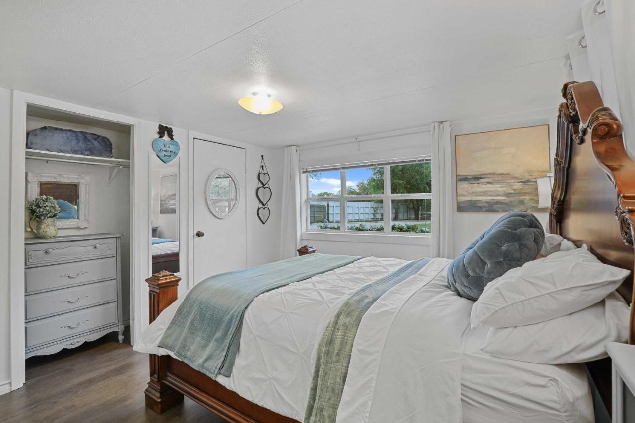 Pet-Friendly Lake Dallas Home Near Lewisville Lake Exteriér fotografie