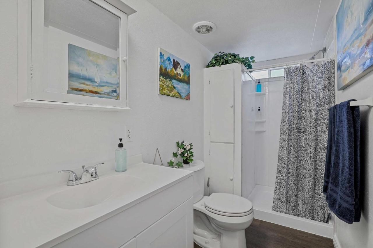 Pet-Friendly Lake Dallas Home Near Lewisville Lake Exteriér fotografie
