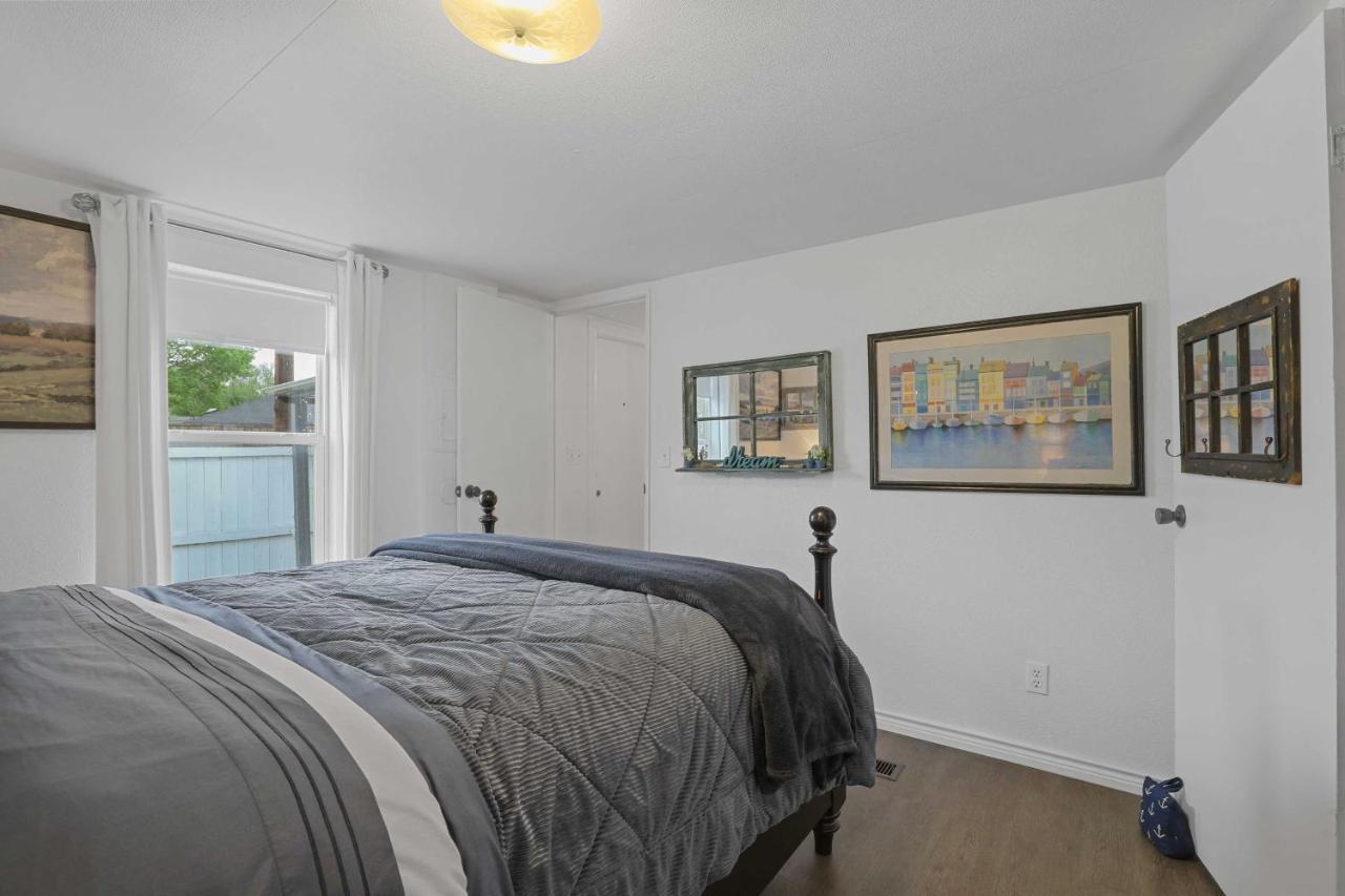 Pet-Friendly Lake Dallas Home Near Lewisville Lake Exteriér fotografie